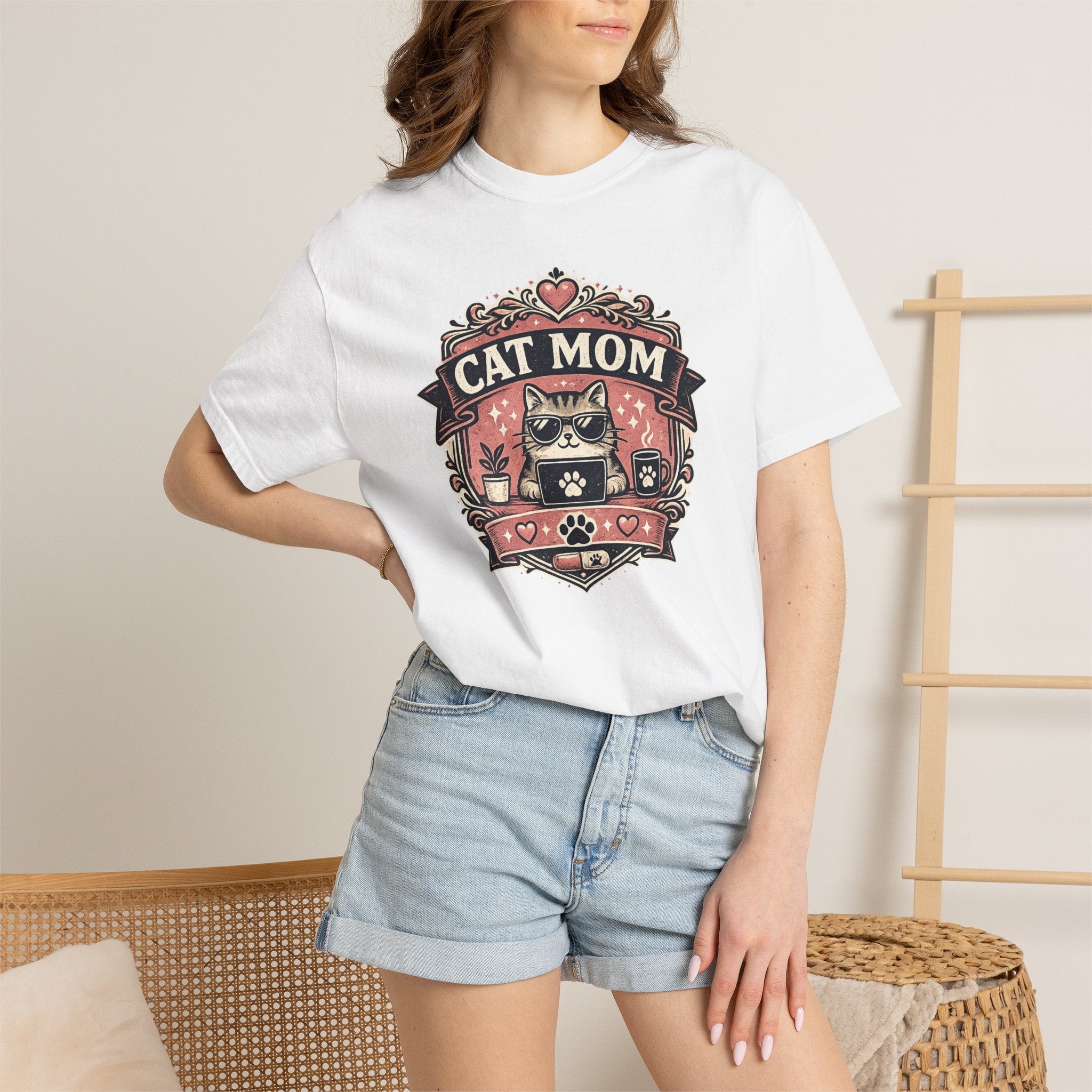 Cat Mom T-Shirt