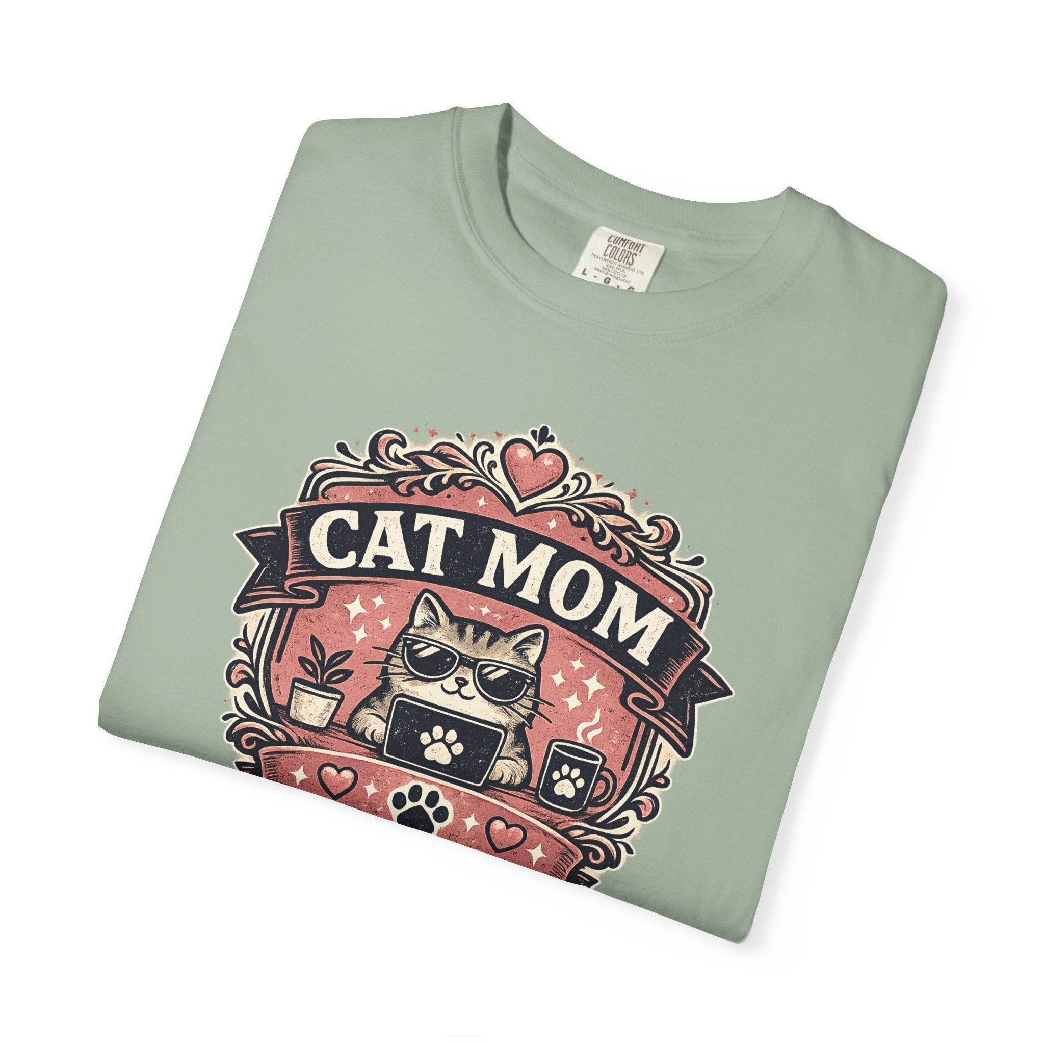 Cat Mom T-Shirt