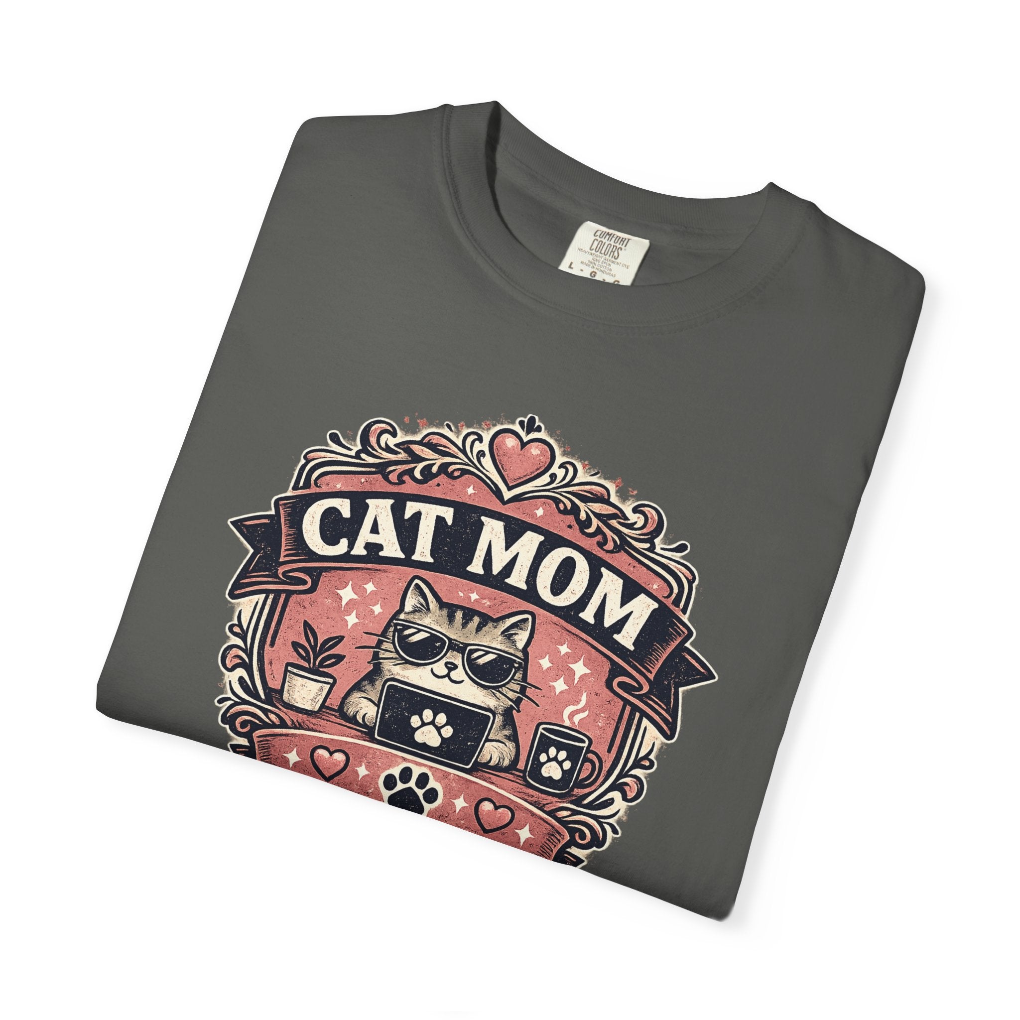 Cat Mom T-Shirt