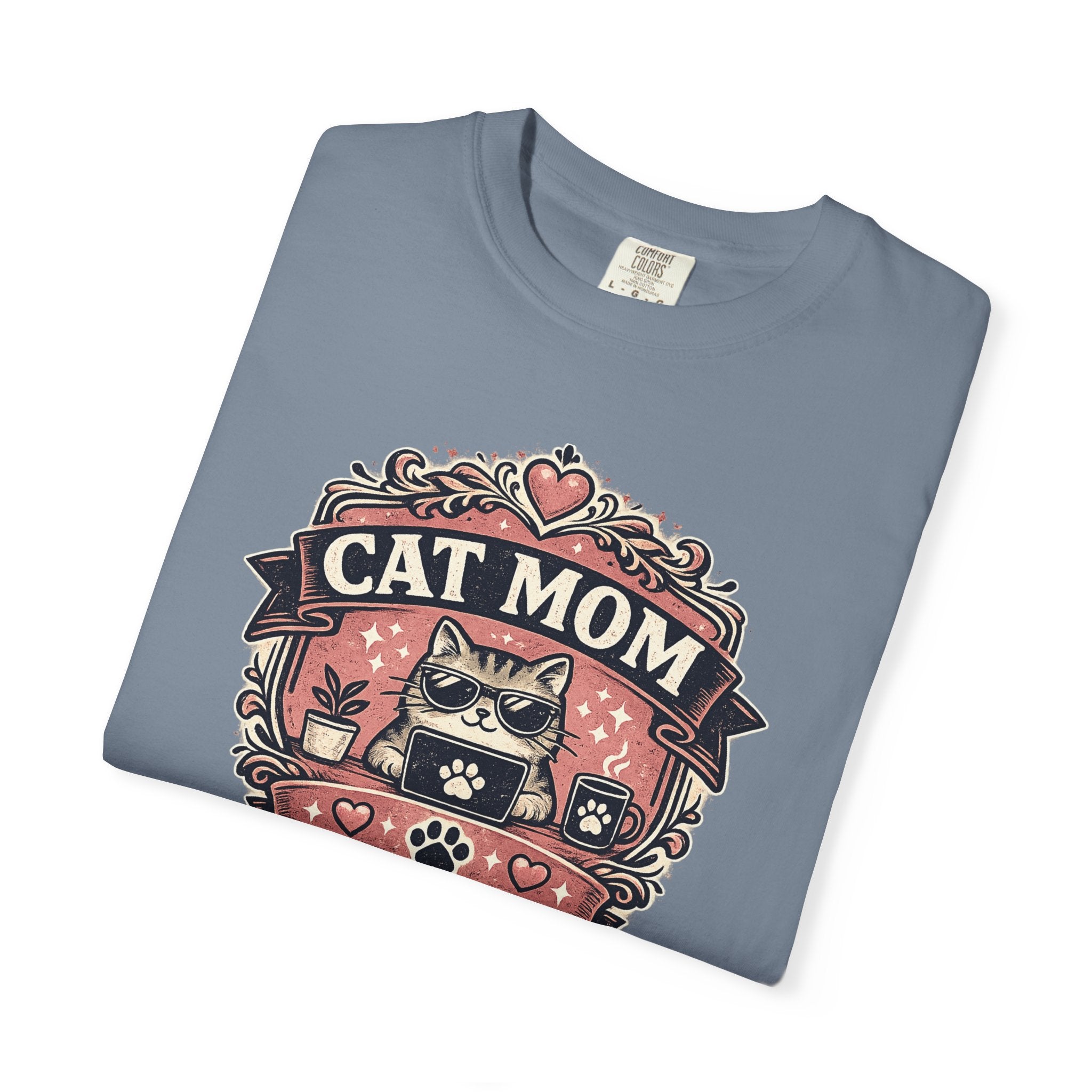 Cat Mom T-Shirt